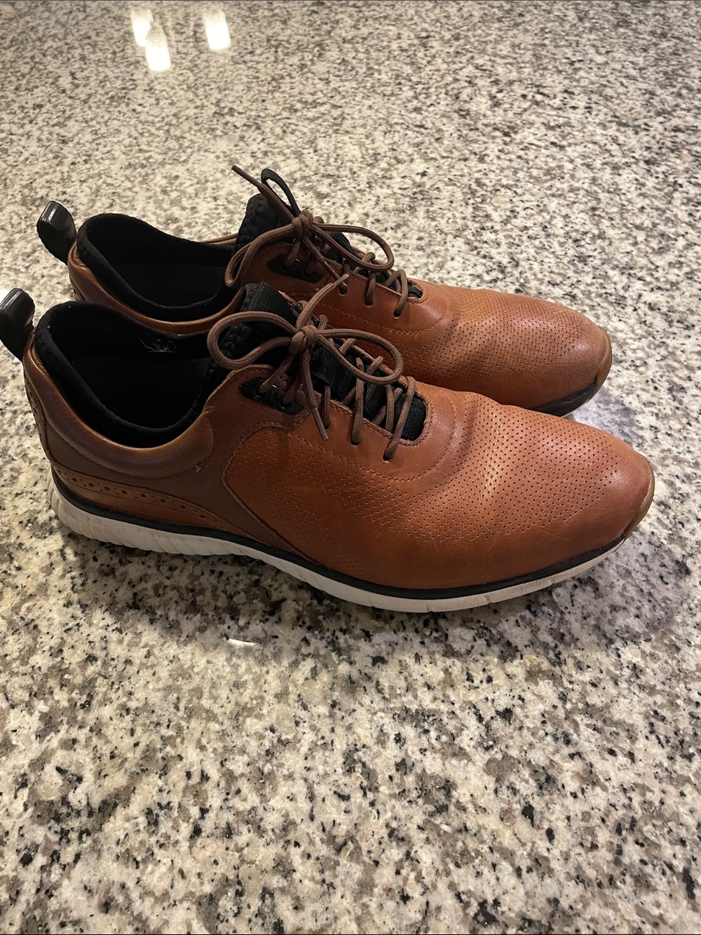 Johnston & Murphy Perforated Leather Casual Golf Shoes